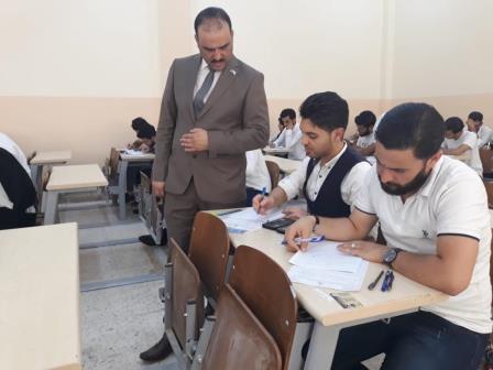 Students of the Faculty of Engineering - Anbar University are taking their final exams