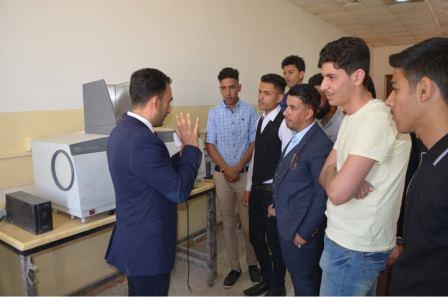 كلية الهندسة جامعة الأنبار تستقبل طلبة الصف الخامس والسادس ( تطبيقي) 