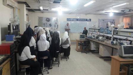 Faculty of Engineering receives secondary students Hassan bin Thabit for girls