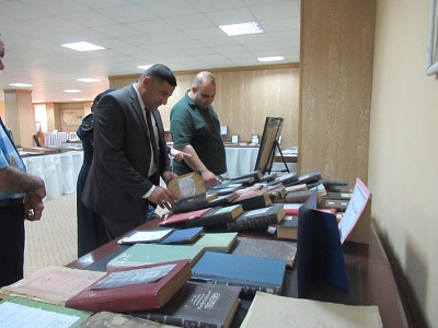 دار الكتب والوثائق الوطنية تهدي جامعة الانبار (4000) كتاب