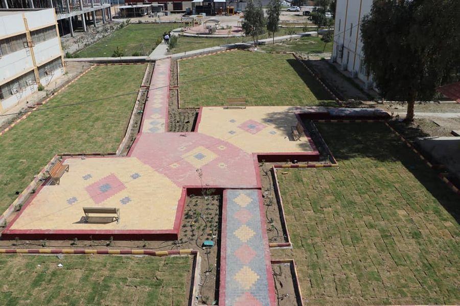 جامعة الانبار واحة خضراء