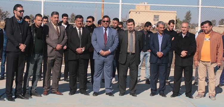 جامعة الأنبار تنظم وقفة تضامنية لمطالبة( الفيفا ) برفع الحضر عن الملاعب العراقية